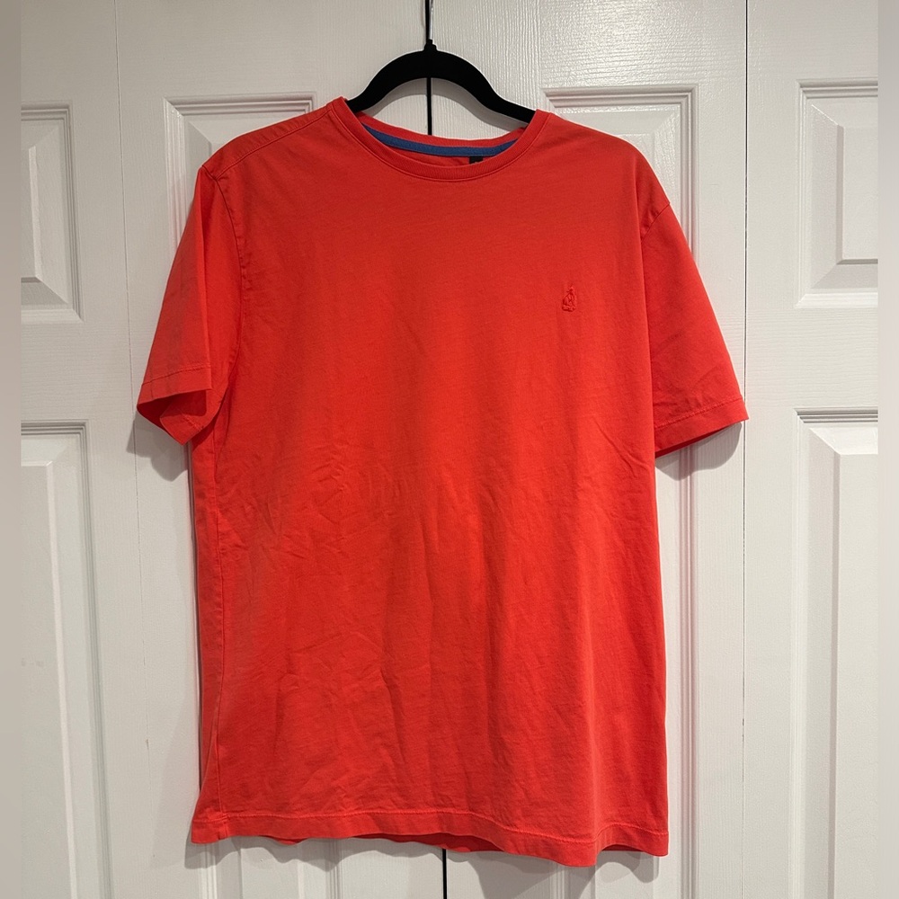 Pink men’s T-shirt size Medium